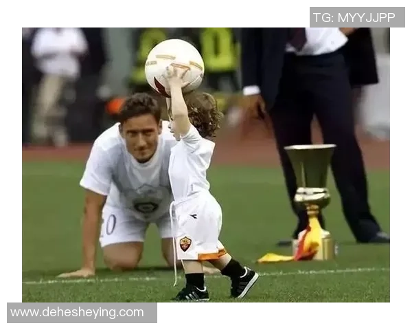 足球巨星萌化形象大集合带你感受球场之外的可爱魅力 足球巨星萌化形象大集合带你感受球场之外的可爱魅力