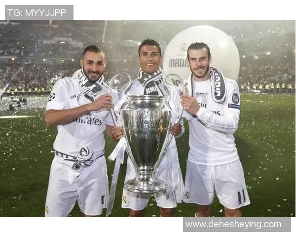 2025年全球十大足球巨星排名揭晓 谁将成为足坛新王者 2025年全球十大足球巨星排名揭晓 谁将成为足坛新王者