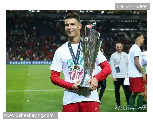 巴西足球球星的辉煌历程与绿茵场上传奇故事解析